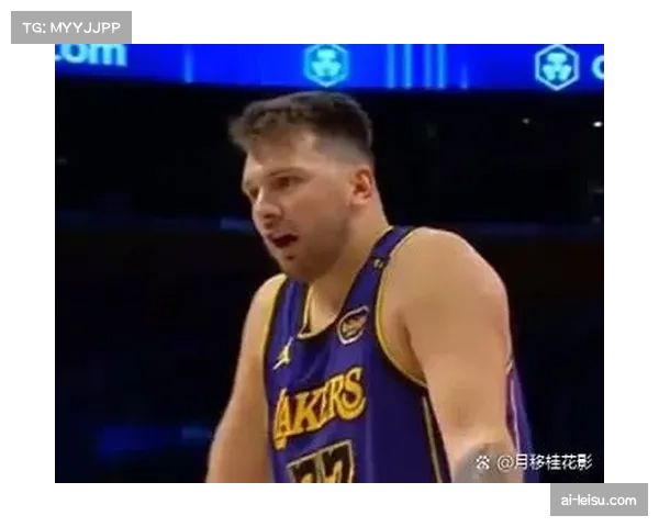 东契奇半场轰下22分6篮板3助攻 湖人领先太阳10分进入下半场 东契奇半场轰下22分6篮板3助攻 湖人领先太阳10分进入下半场
