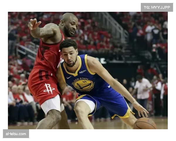 骑士双星亨特与泰森半场合力贡献30分，紧咬比分未让对手拉开差距